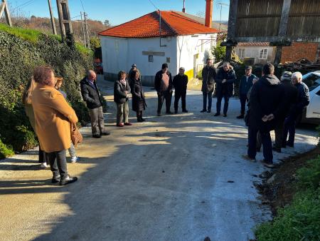 Imaxe: OS LUGARES DE COSTOIA E BARREIRO ONDE XA ESTÁN OPERATIVOS TANTO O SERVIZO DE SANEAMENTO COMO A TRAÍDA DE AUGA MUNICIPAL Á QUE XA SE PODEN...